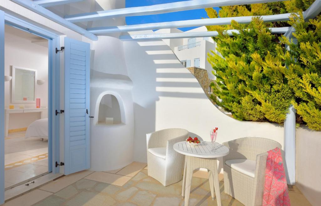 Foto Hotel SAINT JOHN HOTEL VILLAS & SPA