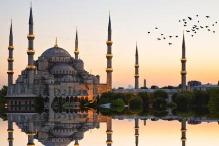 SOLO TIERRA: DE CAPADOCIA A ESTAMBUL DESDE ABRIL